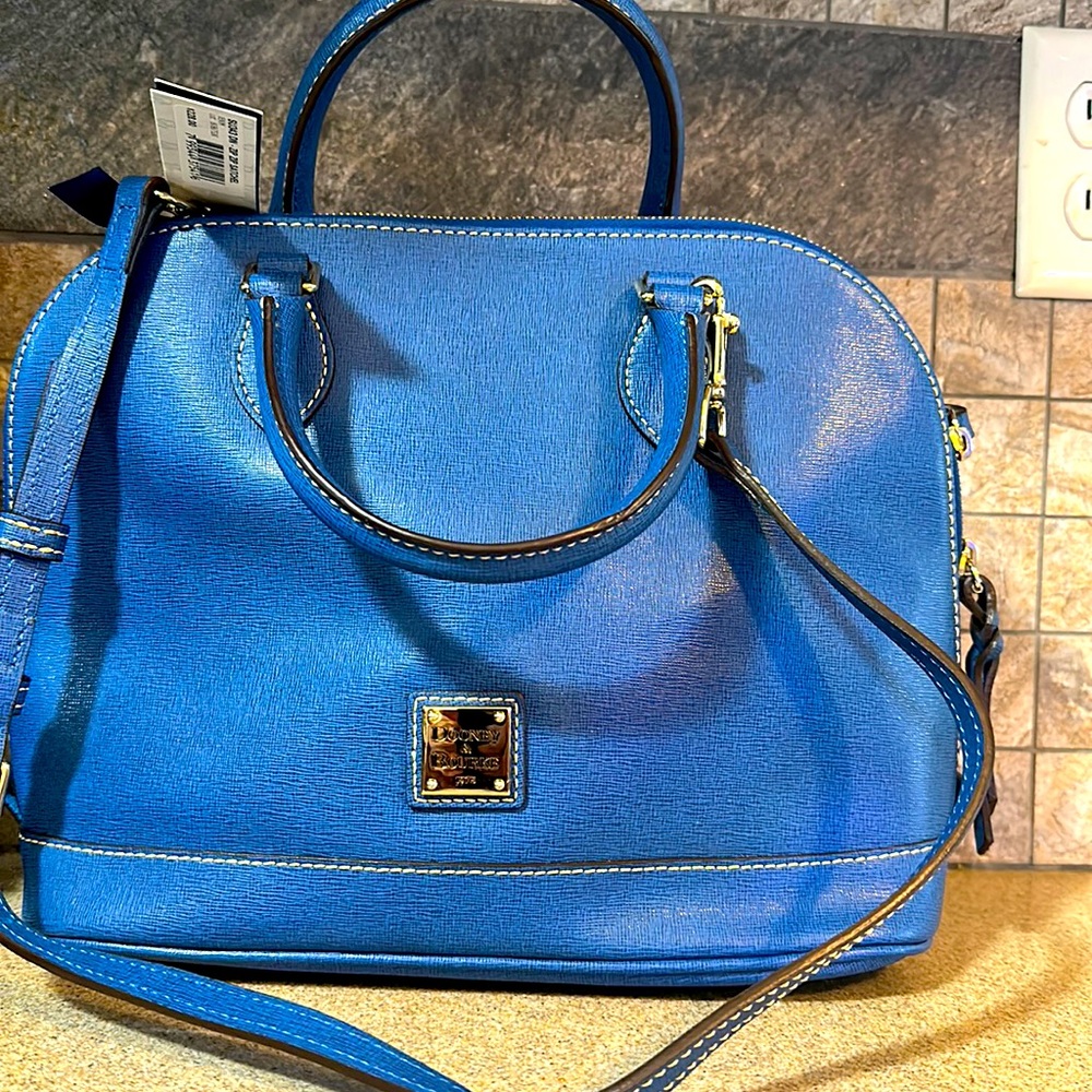 Dooney &Bourke bag.